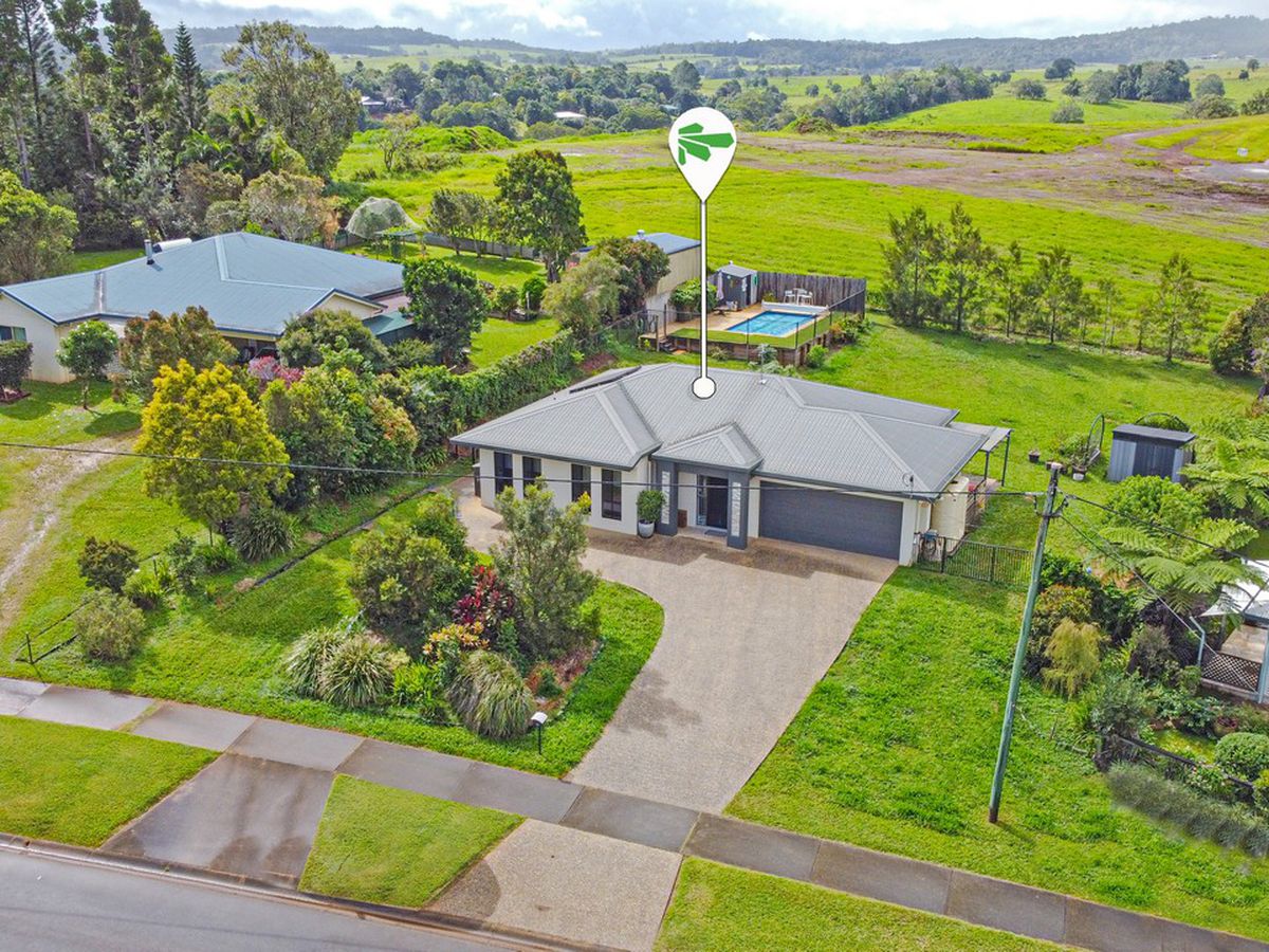 18 Barrine Road, Yungaburra