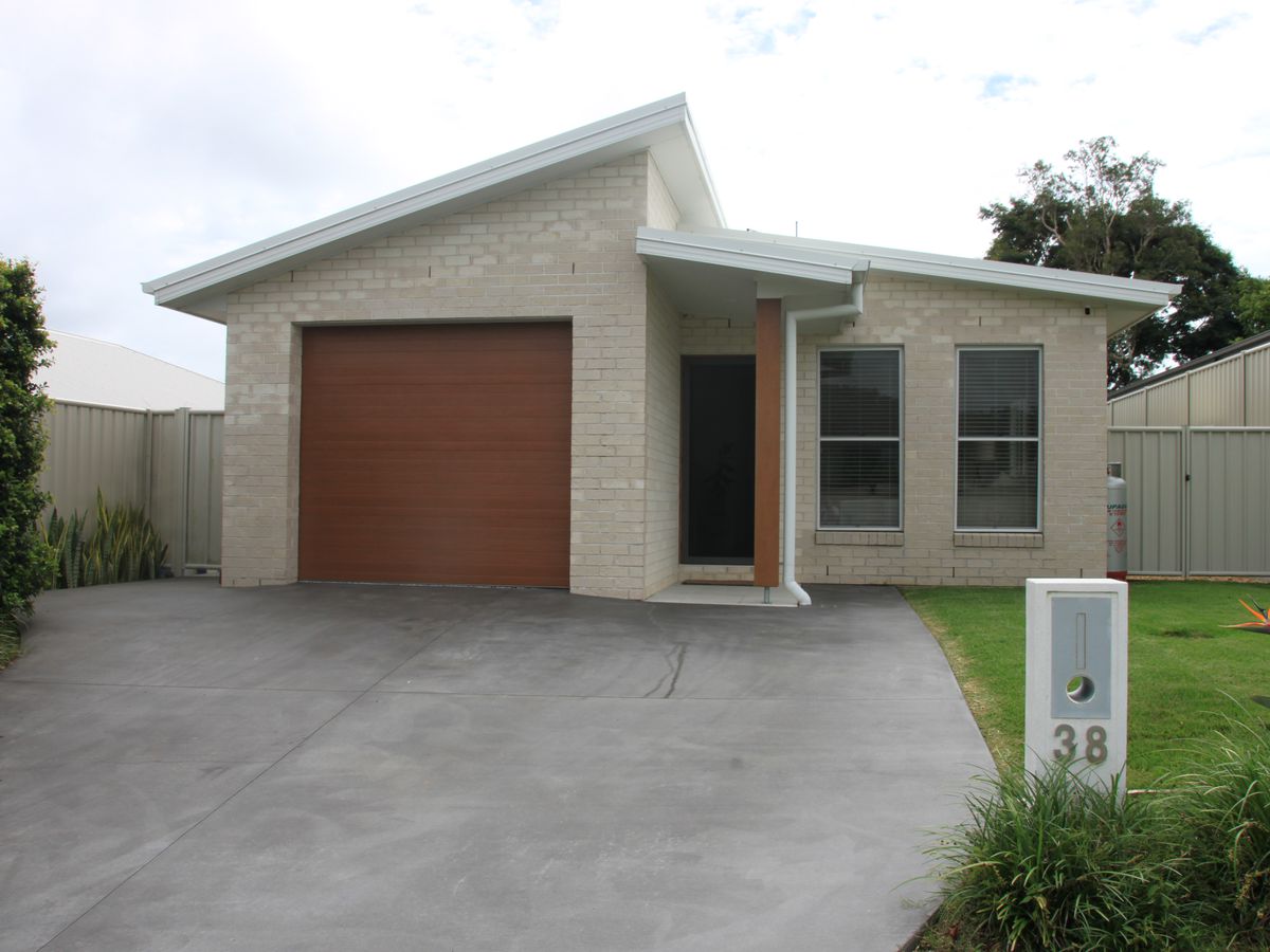 38 Gita Place, Woolgoolga