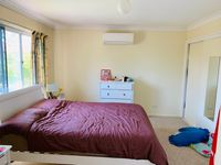 8 / 9  Bayside Court, Thorneside