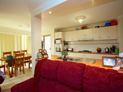 39 Damask Drive, Tarneit