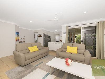 14 Sheperd Circuit, Kirwan