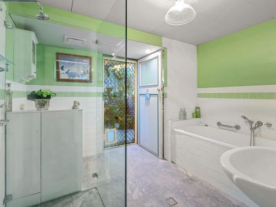 956 Rochedale Road, Rochedale South