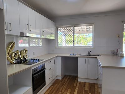 8 Iroquois Court, Brassall