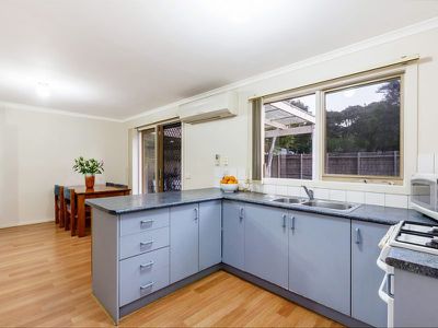 21 Fern Grove, Rye