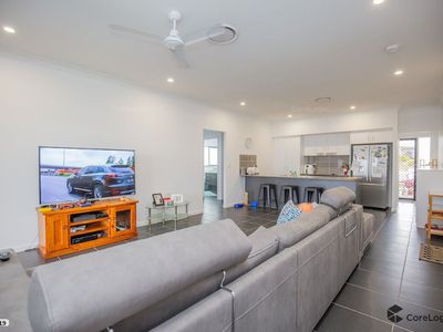 3 Downey Court, Branyan