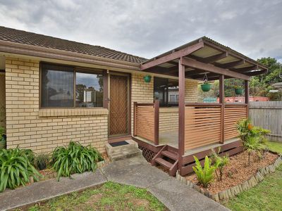 4 / 4 Lyne Street, Oak Flats