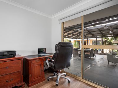 32 Burkett Drive, Hannans