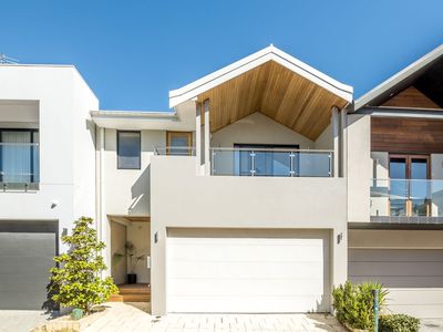 4 Finn Cove, Ascot