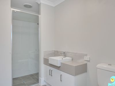 6 / 6 Merion Court, Yanchep