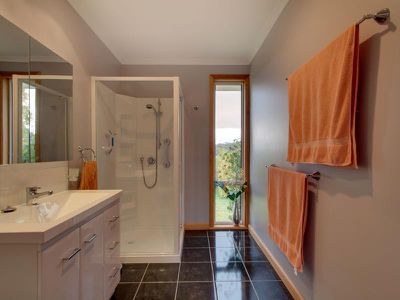 1075 Woodbridge Hill Road, Gardners Bay