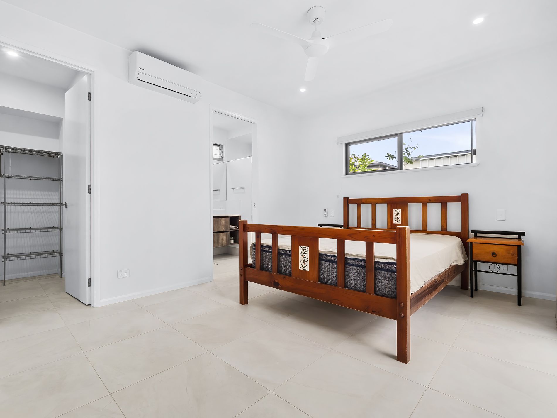2 / 9 Jabiru Court, Smithfield