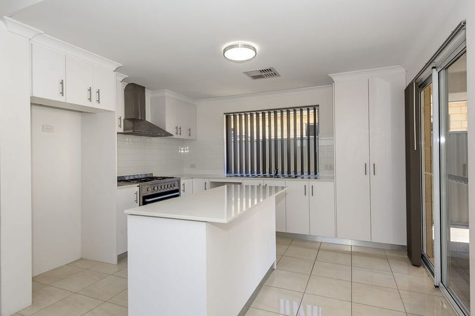 13 Kinsella Avenue , Byford