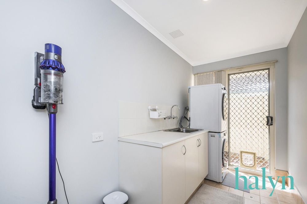 2 / 6 Bruning Road, Manning