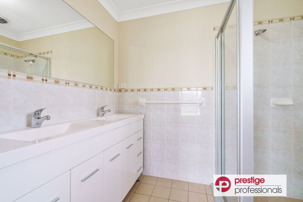 11 Mckinnon Close, Holsworthy