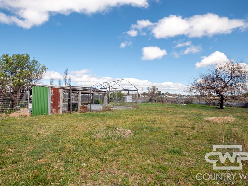 117 Moore Street, Emmaville