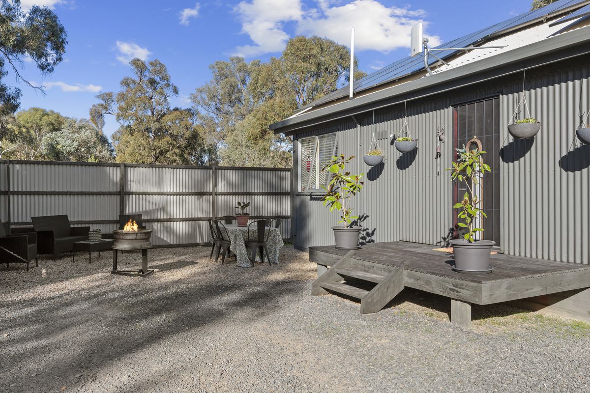 28 Bushland Close, Tolmie