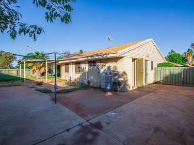 8 / 23 Daylesford Road, South Hedland