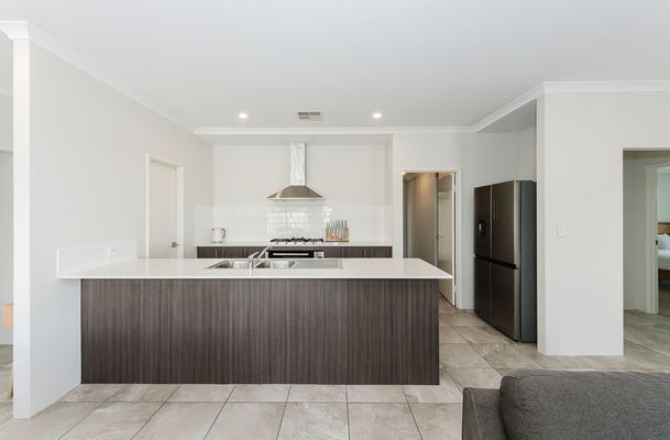 18 Yandal Way, Golden Bay