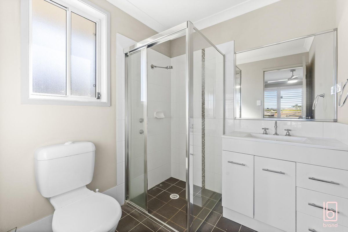 38 Primrose Drive, Hamlyn Terrace