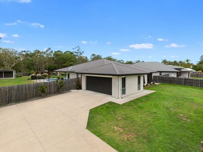48 Hughes Road, Urangan