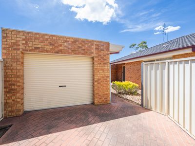 1 & 2 / 7 - 9  Fraser Street, Tatura