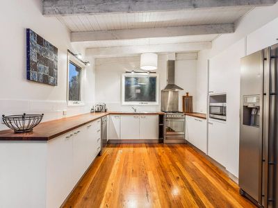 429-431 Sandy Road, St Andrews Beach