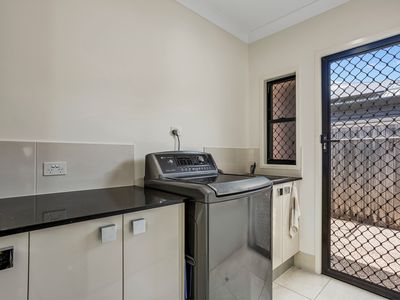 16 City View Crescent, Mooroobool