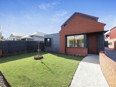 2 / 4 Anderson Street, Ascot Vale