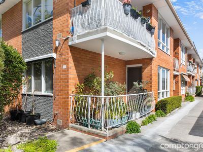 1 / 77 Victoria Street, Williamstown