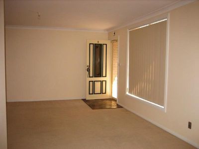 2 / 21 Belfast Ave, Warilla