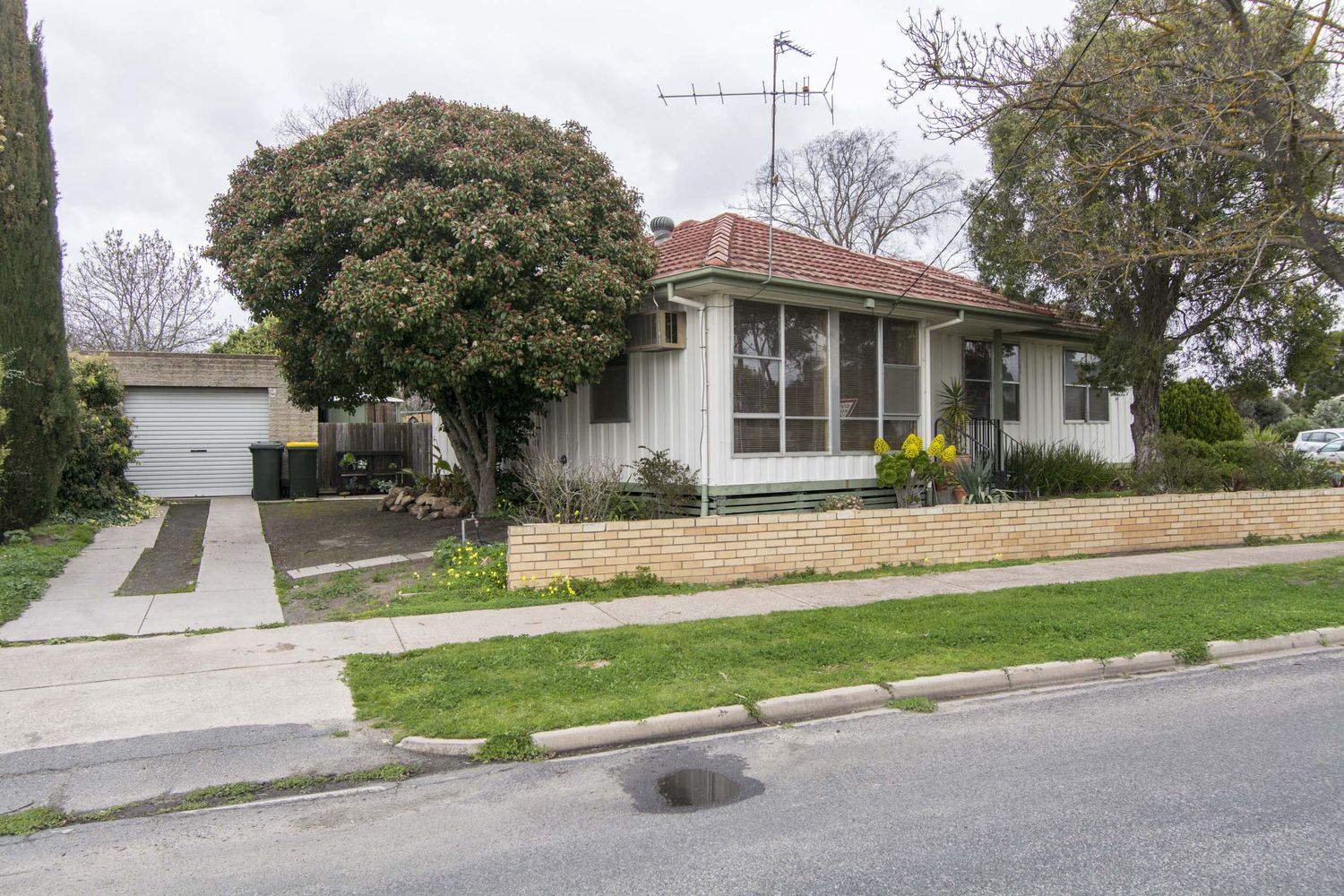 78 Albert Street, Horsham