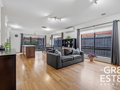 30 Ranfurlie Boulevard, Cranbourne West