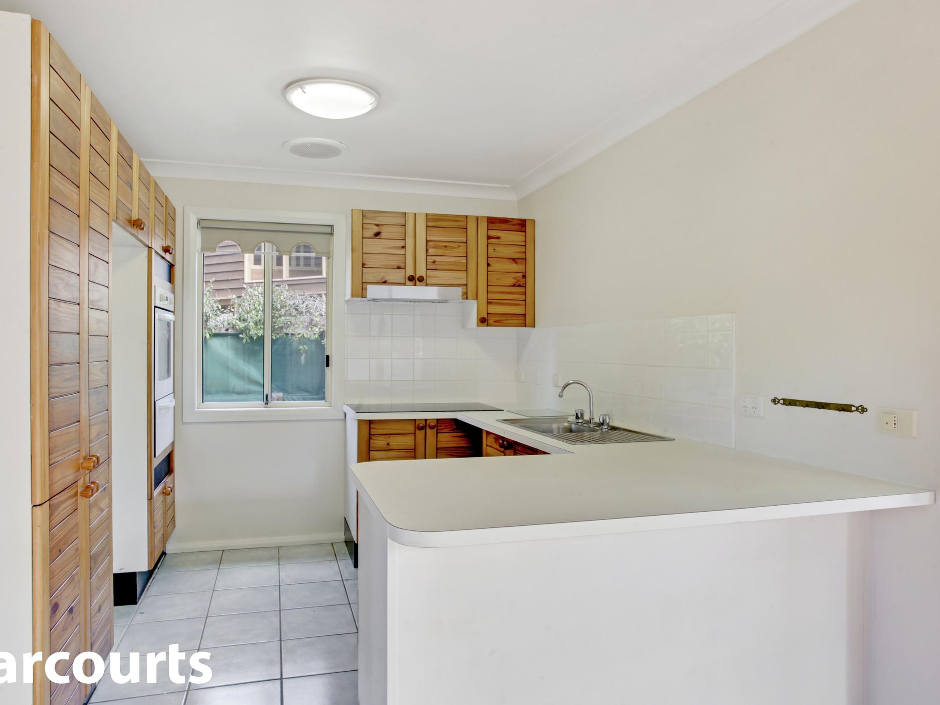 53 Cornfield Parade, Fishermans Paradise