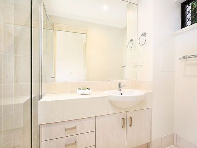 4 / 60-64 Parkyn Parade, Mooloolaba