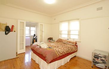 2 / 9 Brae St, Bronte
