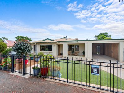 4 Balfour Street, South Kalgoorlie