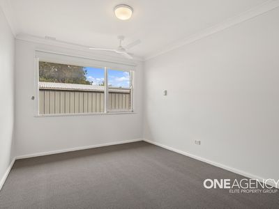 4 / 210 Princes Highway, Dapto