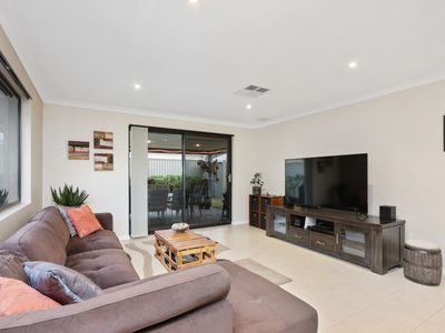 20 Hearst Link, Piara Waters