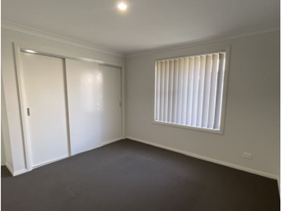 4 Graza Avenue, Dubbo