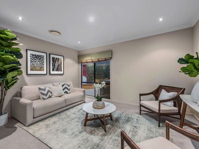 7 Rowland Avenue, Wakerley