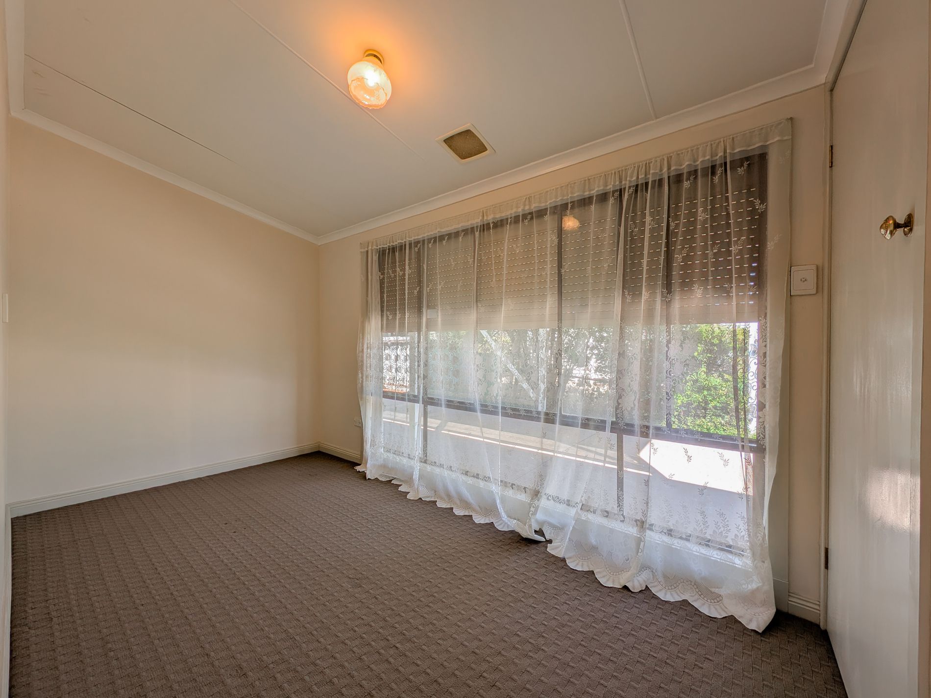 12 Muir Avenue, Kerang