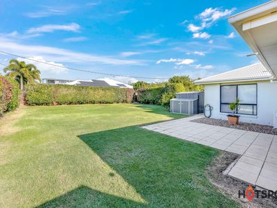 5 Cove Street, Burnett Heads