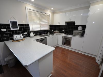 7 Cobden Place, Parkes