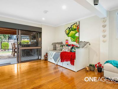 42 Tinaroo Street, Durack