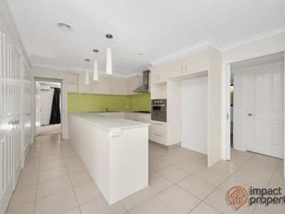 19 Patrick White Circuit, Franklin