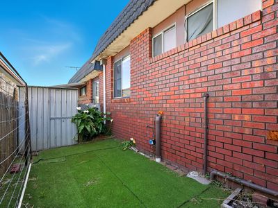 9 / 11 Toongabbie Street, Midway Point