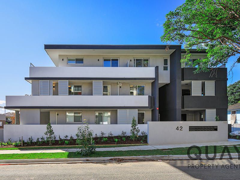 42-44 Lawrence Street, Peakhurst