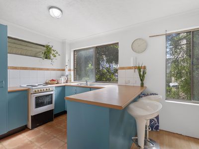 5 / 7 Lather Street, Southport