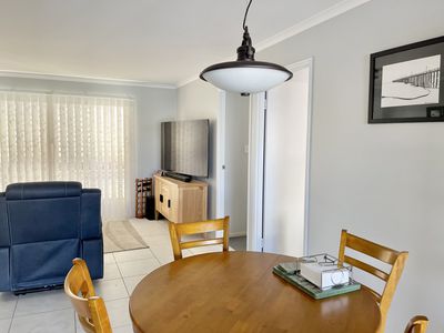 6 King Arthur Court, Urangan
