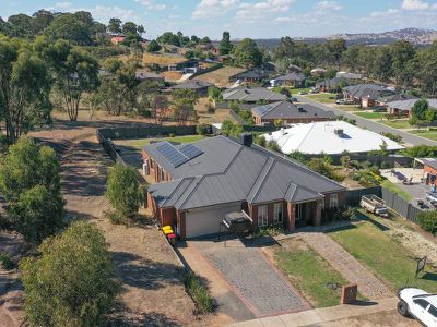 8 O'hara Dr, Seymour